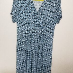 croft & barrow Black and Blue Floral V-Neck Dress